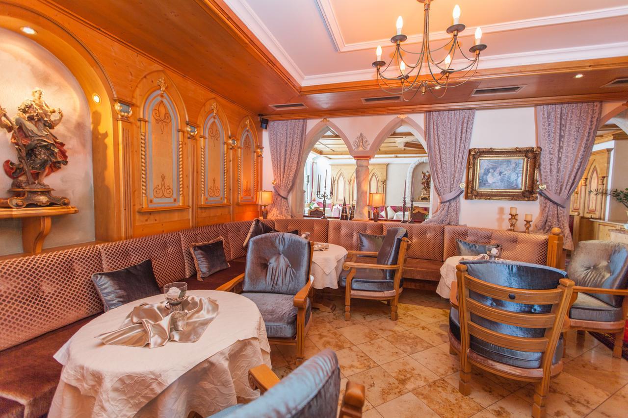 אישגל Hotel Schlosshof מראה חיצוני תמונה